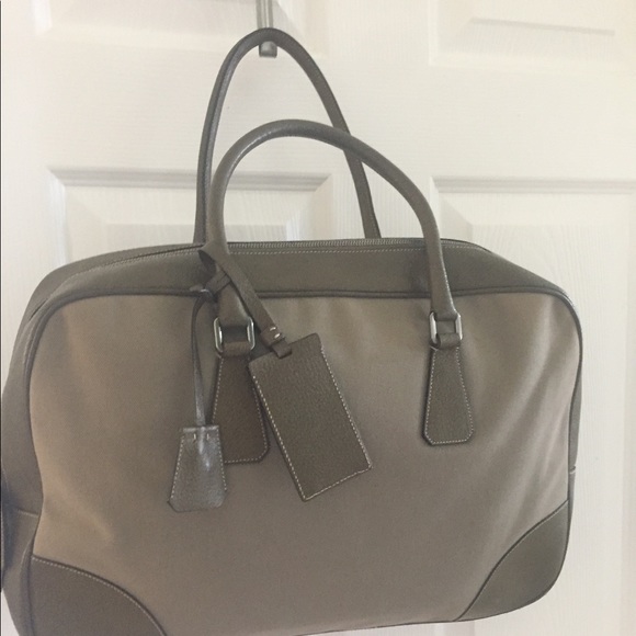 SOLD👜HOST PICK🎒NWOT PRADA KHAKI CANVAS TOTE - Picture 2 of 9